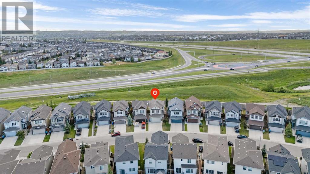 Property at 237 Panton Way NW image 5