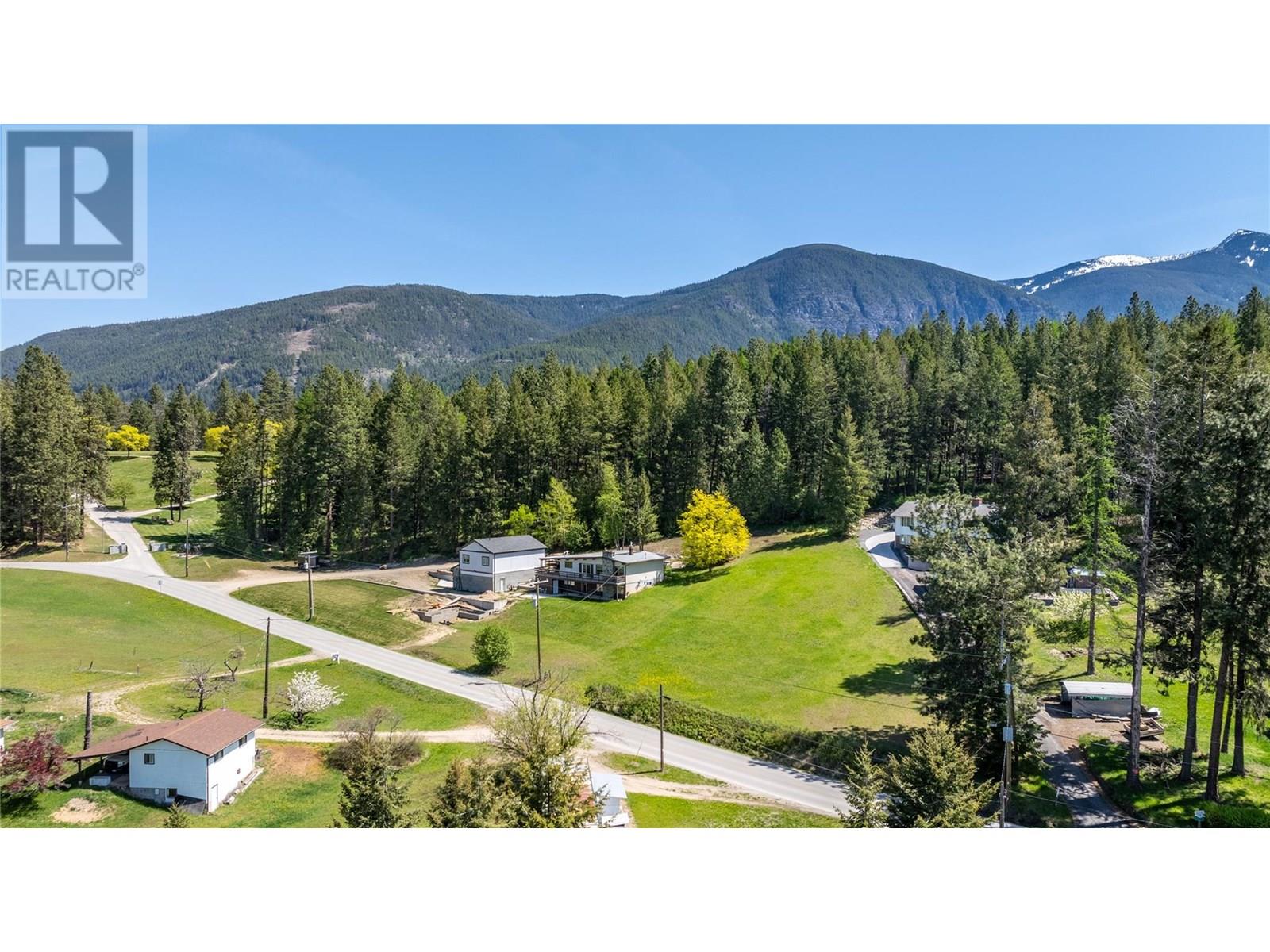 212 36th  N Avenue, Erickson, British Columbia  V0B 1G3 - Photo 11 - 10345767