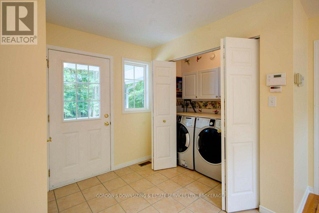 259 Morton Bay Lane, Rideau Lakes, Ontario  K0H 1E0 - Photo 15 - X12276719