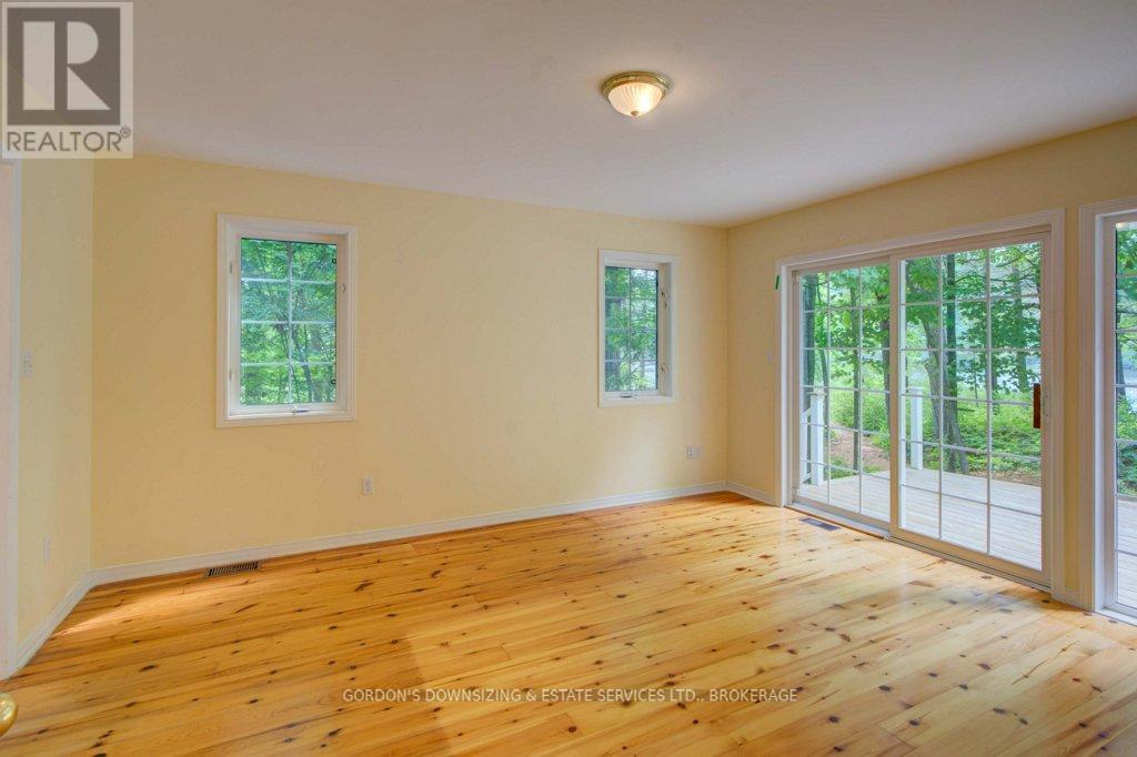 259 Morton Bay Lane, Rideau Lakes, Ontario  K0H 1E0 - Photo 17 - X12276719