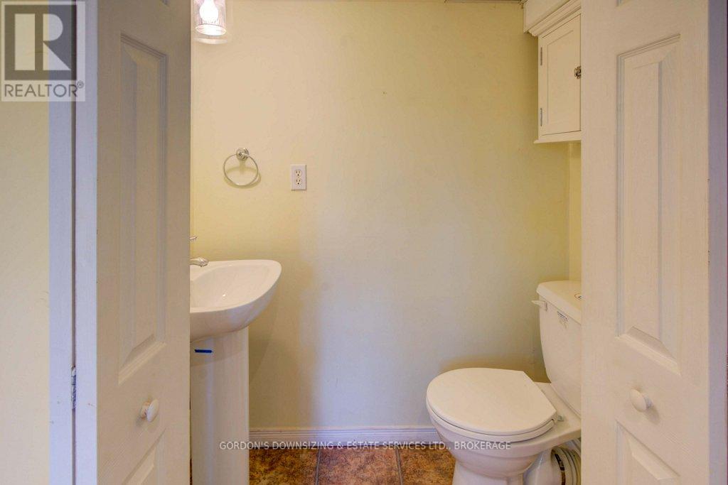 259 Morton Bay Lane, Rideau Lakes, Ontario  K0H 1E0 - Photo 35 - X12276719