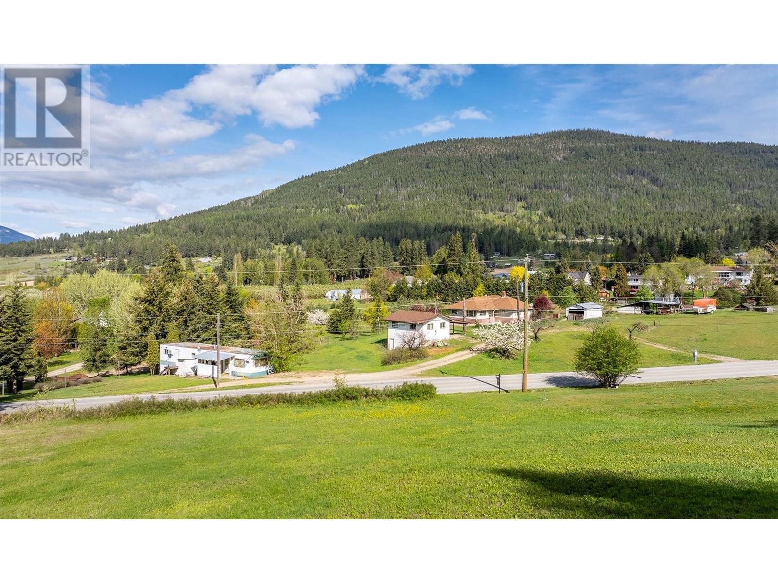 212 36th  N Avenue, Erickson, British Columbia  V0B 1G3 - Photo 4 - 10345767