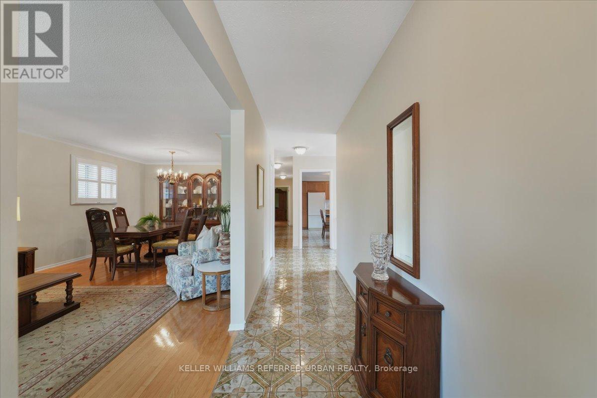 Property at 25 FARRELL AVENUE image 4
