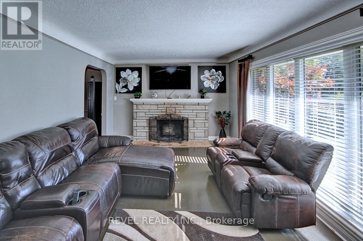 Property at 1341 BYRON BASELINE ROAD image 3