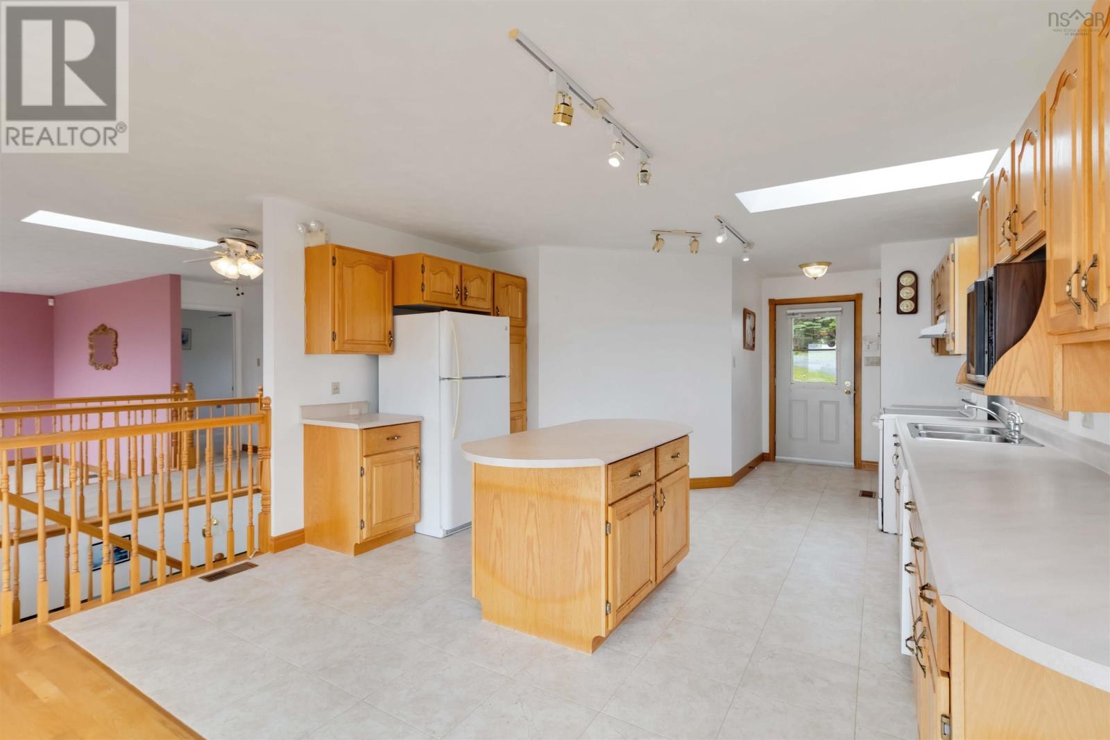 16353 Highway 7, Pleasant Harbour, Nova Scotia  B0J 3J0 - Photo 14 - 202516826
