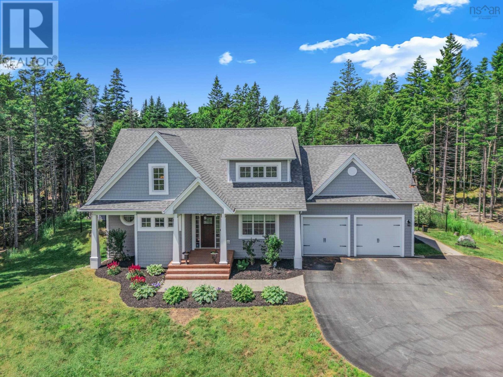 Property at 130 Gaspereau Run image 3