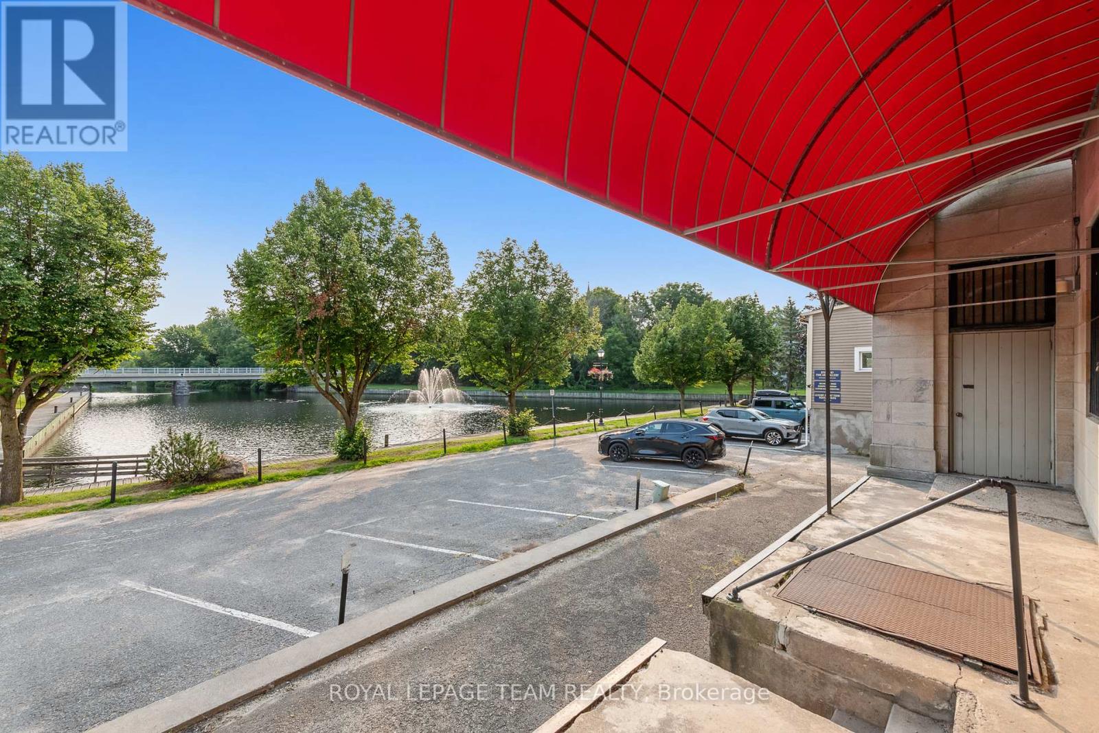 81 Gore Street E, Perth, Ontario  K7H 1J1 - Photo 15 - X12276686
