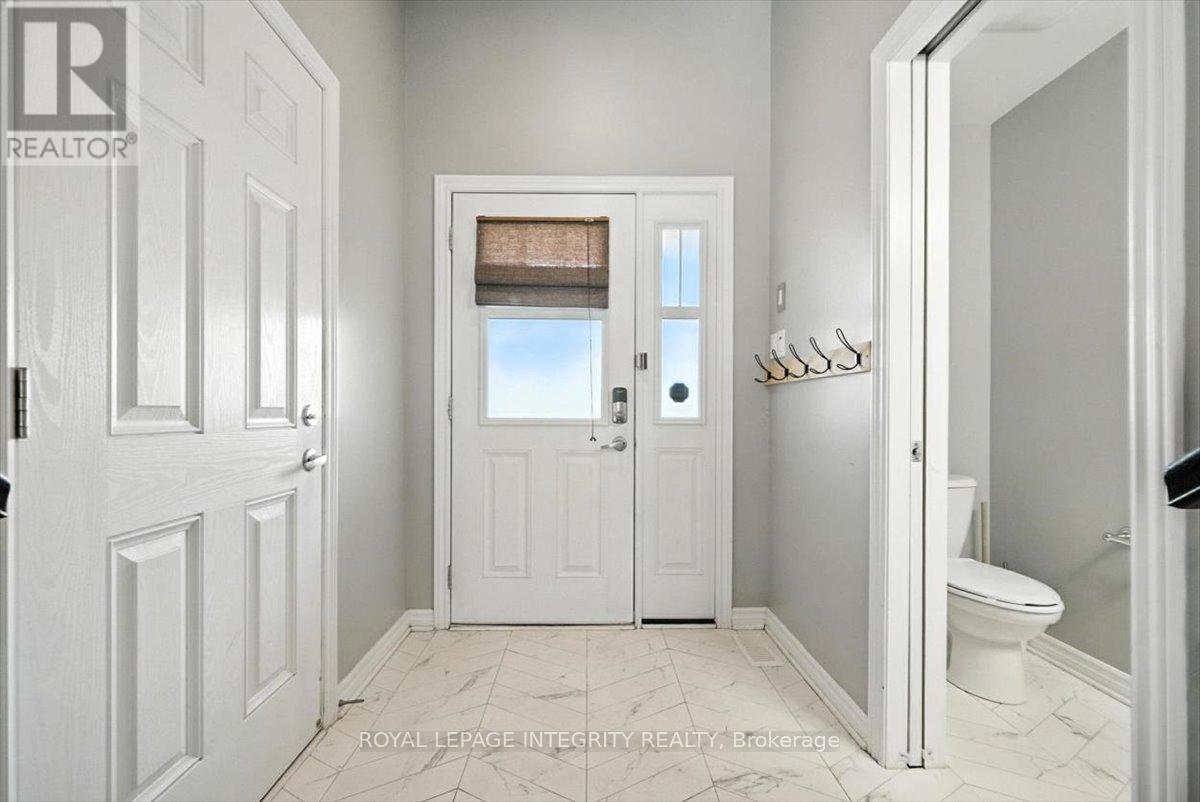 Property at 748 MORNINGSTAR WAY image 4