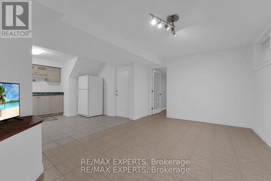 Bsmt - 25 Royalparkway Way, Vaughan, Ontario  L4H 1J5 - Photo 12 - N12276605