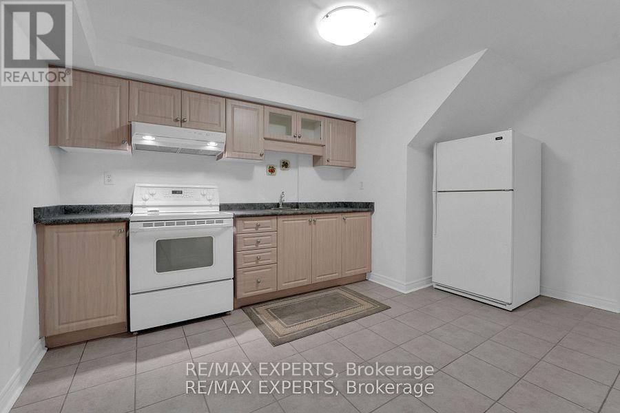 Bsmt - 25 Royalparkway Way, Vaughan, Ontario  L4H 1J5 - Photo 5 - N12276605