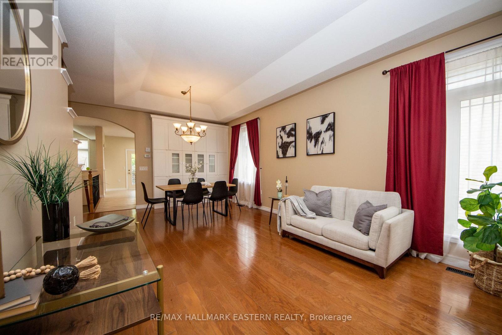 1568 Ireland Drive, Peterborough, Ontario  K9K 2T2 - Photo 2 - X12276669
