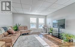 238 Queen Street S, Mississauga (Streetsville), Ontario  L5M 1L5 - Photo 30 - W12276530