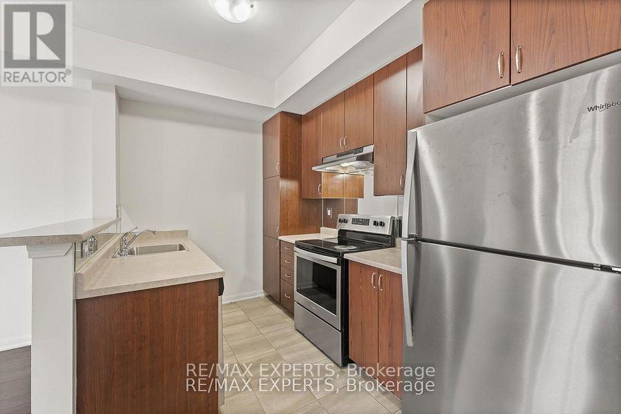 127 - 250 Sunny Meadow Boulevard, Brampton, Ontario  L6R 3Y6 - Photo 15 - W12276584