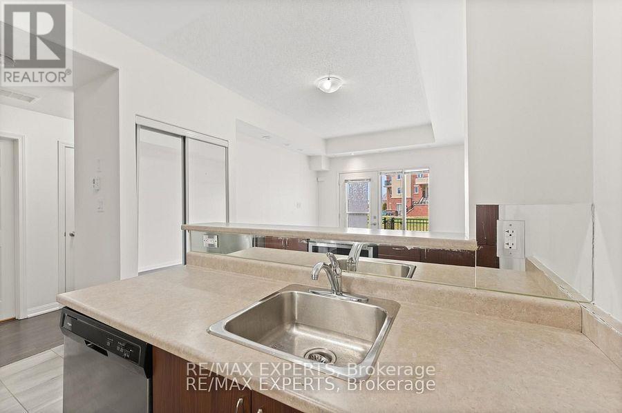 127 - 250 Sunny Meadow Boulevard, Brampton, Ontario  L6R 3Y6 - Photo 16 - W12276584