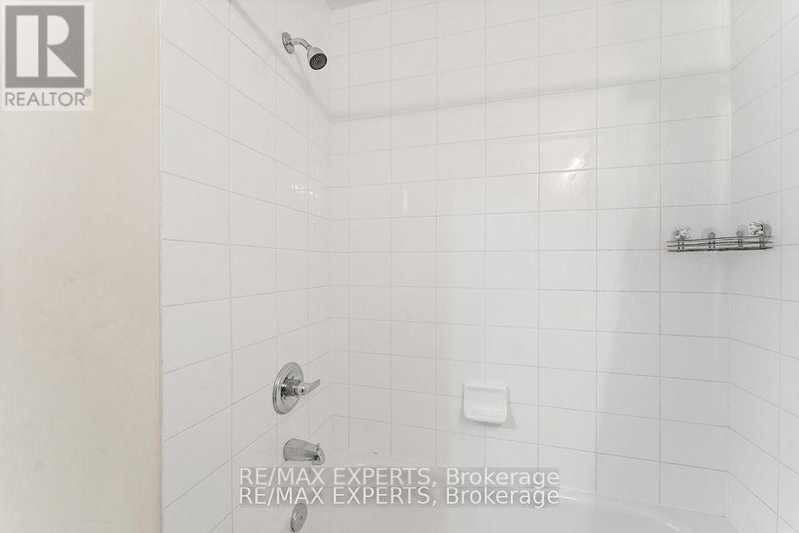 127 - 250 Sunny Meadow Boulevard, Brampton, Ontario  L6R 3Y6 - Photo 23 - W12276584