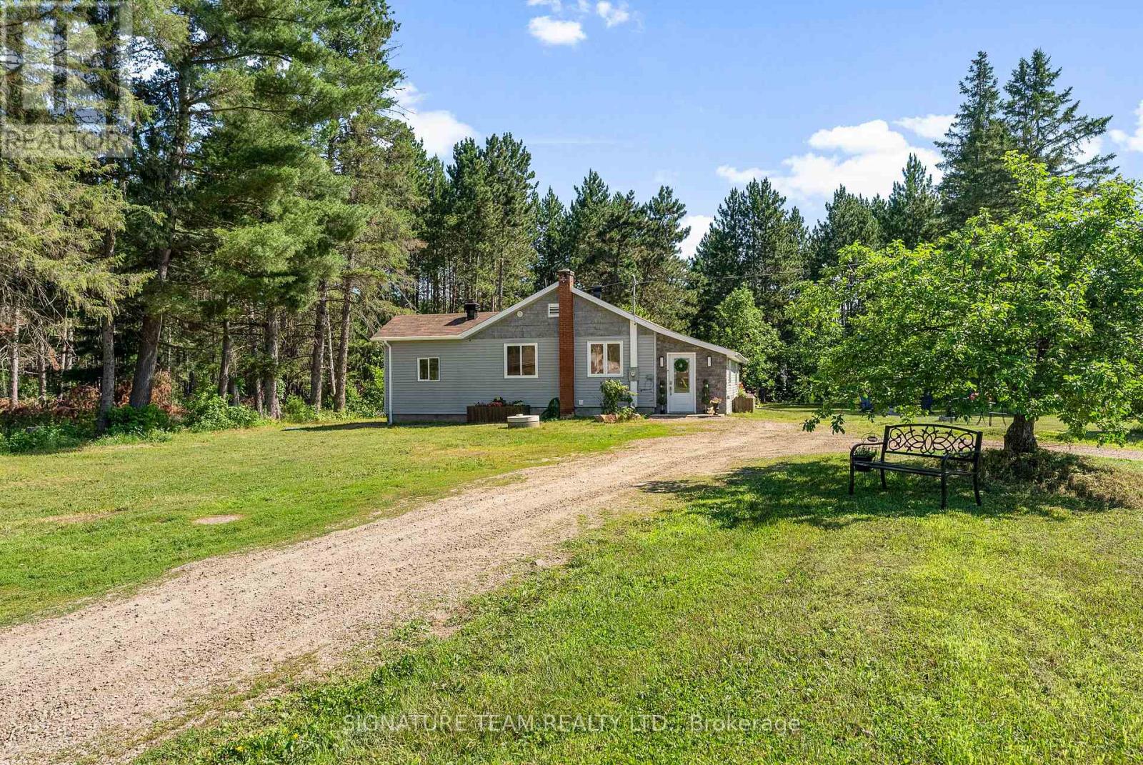 136 Sunrise Road, Killaloe, Ontario  K0J 2A0 - Photo 30 - X12276678