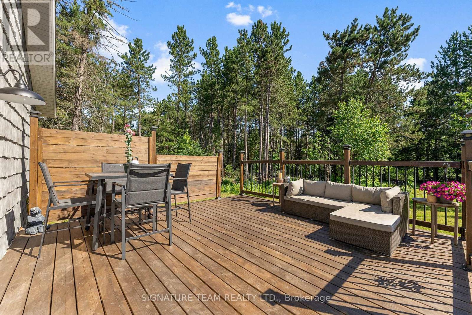 136 Sunrise Road, Killaloe, Ontario  K0J 2A0 - Photo 4 - X12276678
