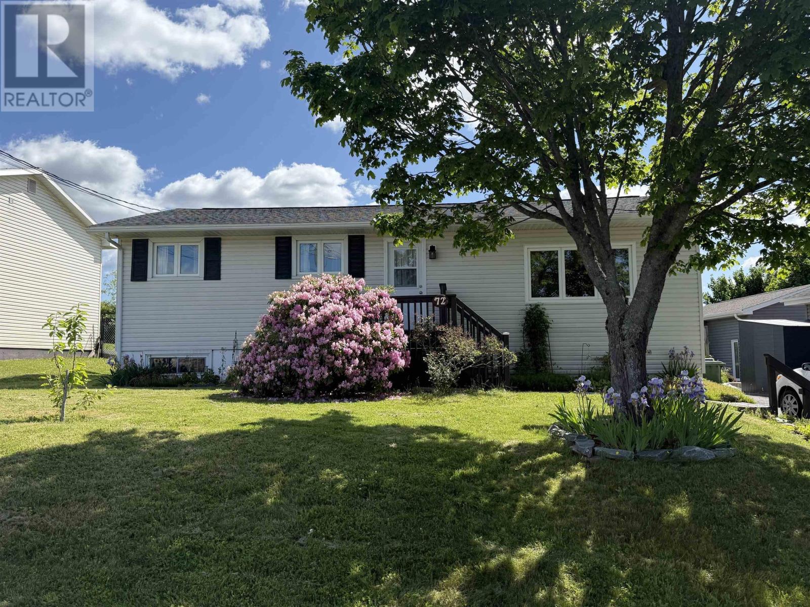 Property at 72 Dalkeith Drive image 2