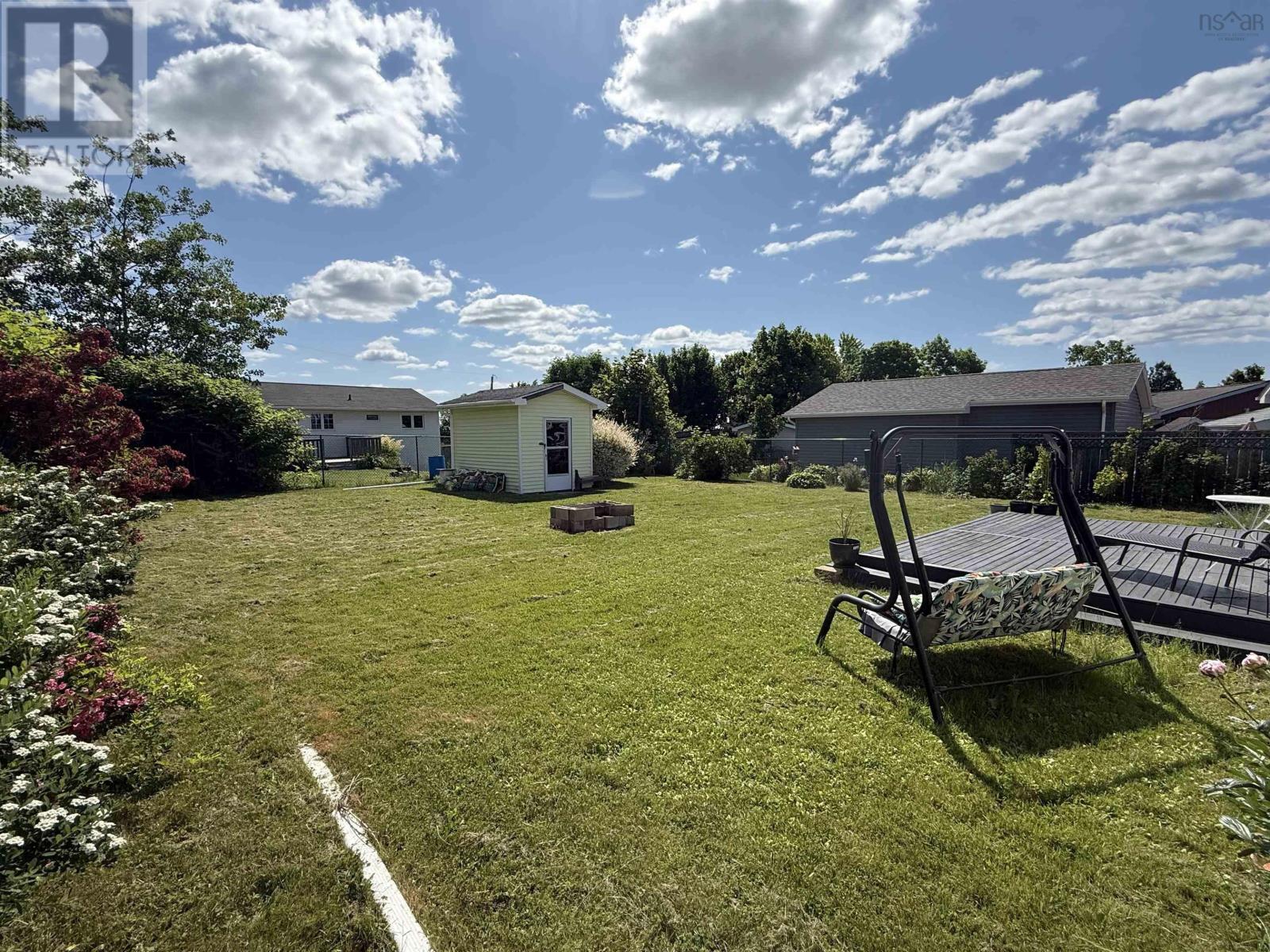 Property at 72 Dalkeith Drive image 4