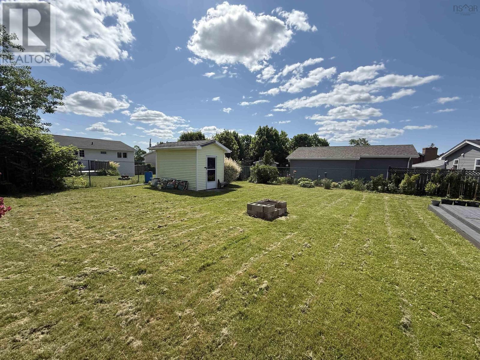 Property at 72 Dalkeith Drive image 5