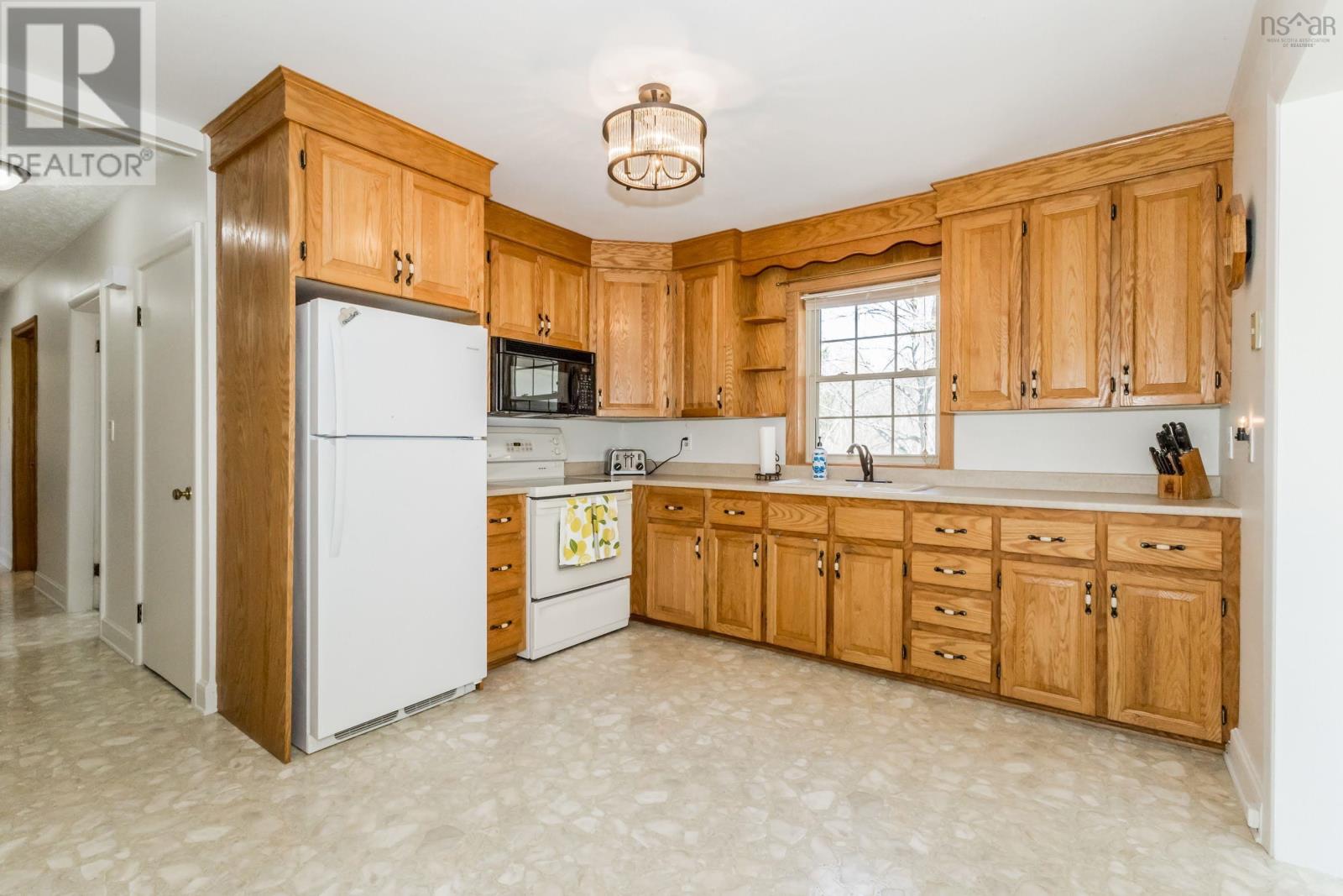 122 Maple Avenue, Berwick, Nova Scotia  B0P 1E0 - Photo 17 - 202509275