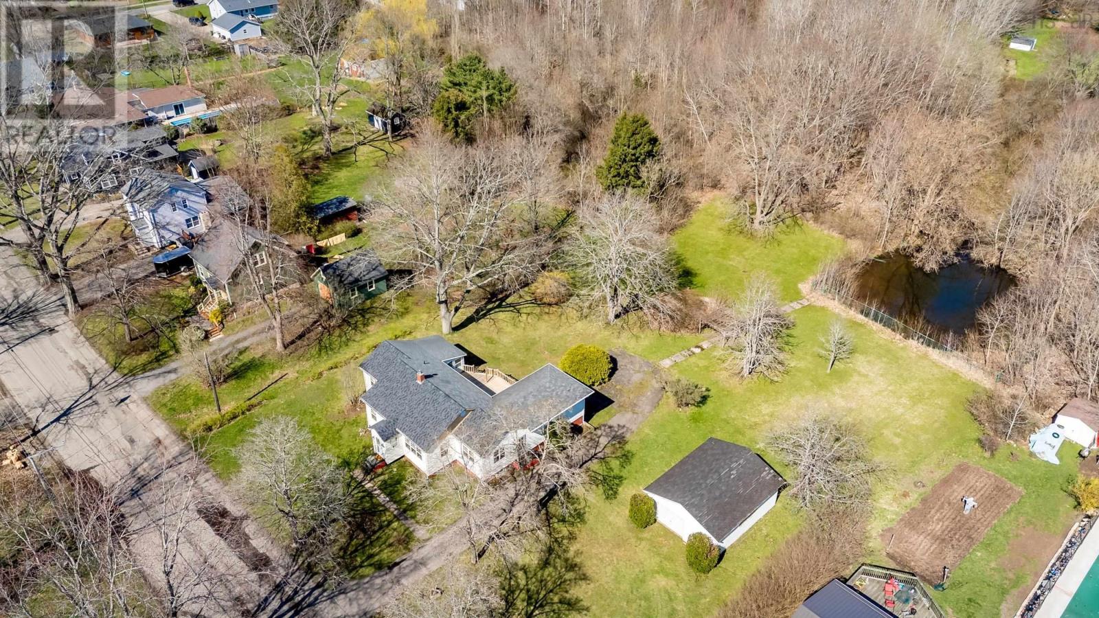 122 Maple Avenue, Berwick, Nova Scotia  B0P 1E0 - Photo 12 - 202509275