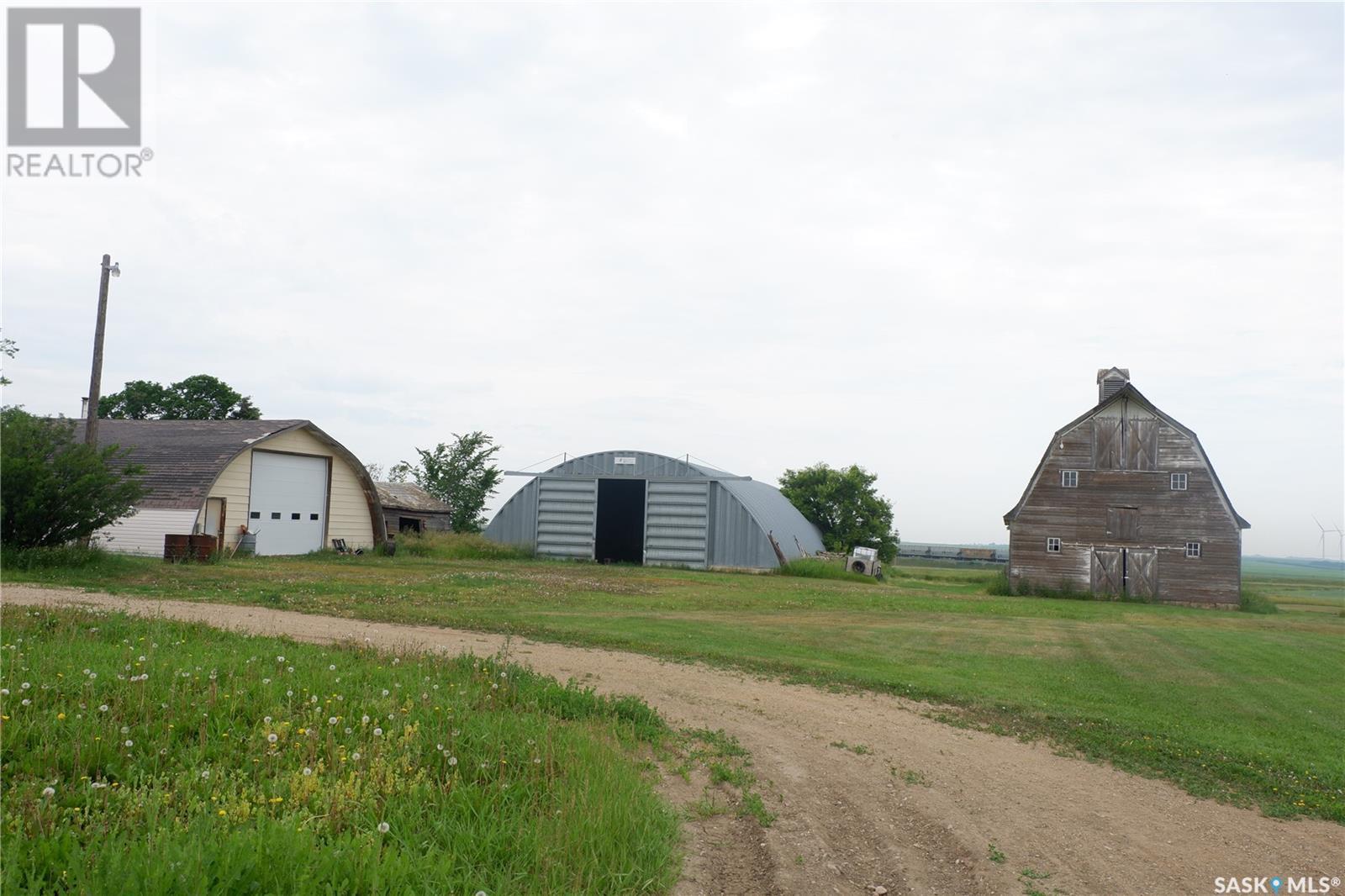 Property at Chant acreage image 3