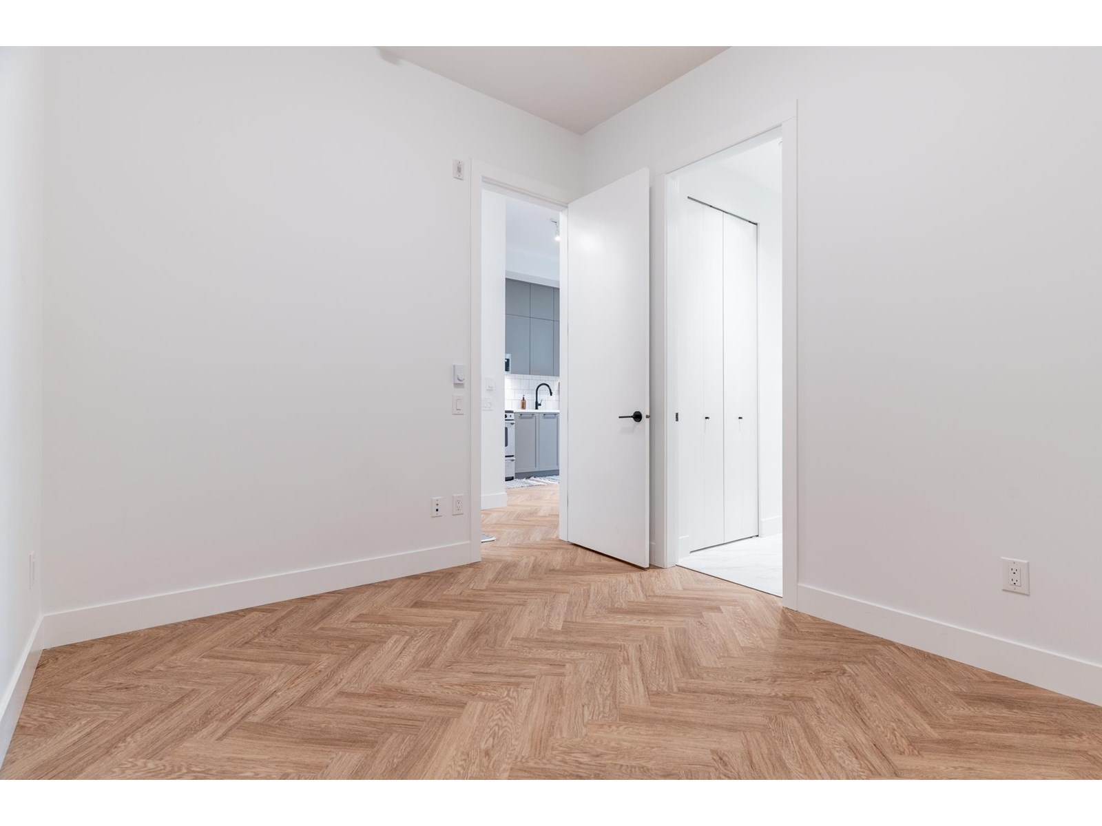 106 13933 105 Boulevard, Surrey, British Columbia  V3T 0R6 - Photo 16 - R3025558