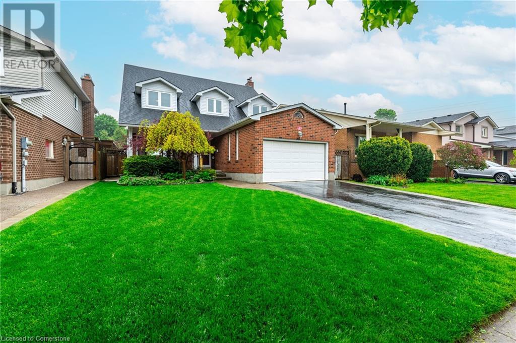 Property at 24 VANCE Crescent image 3