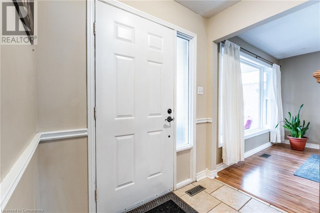 Property at 24 VANCE Crescent image 5