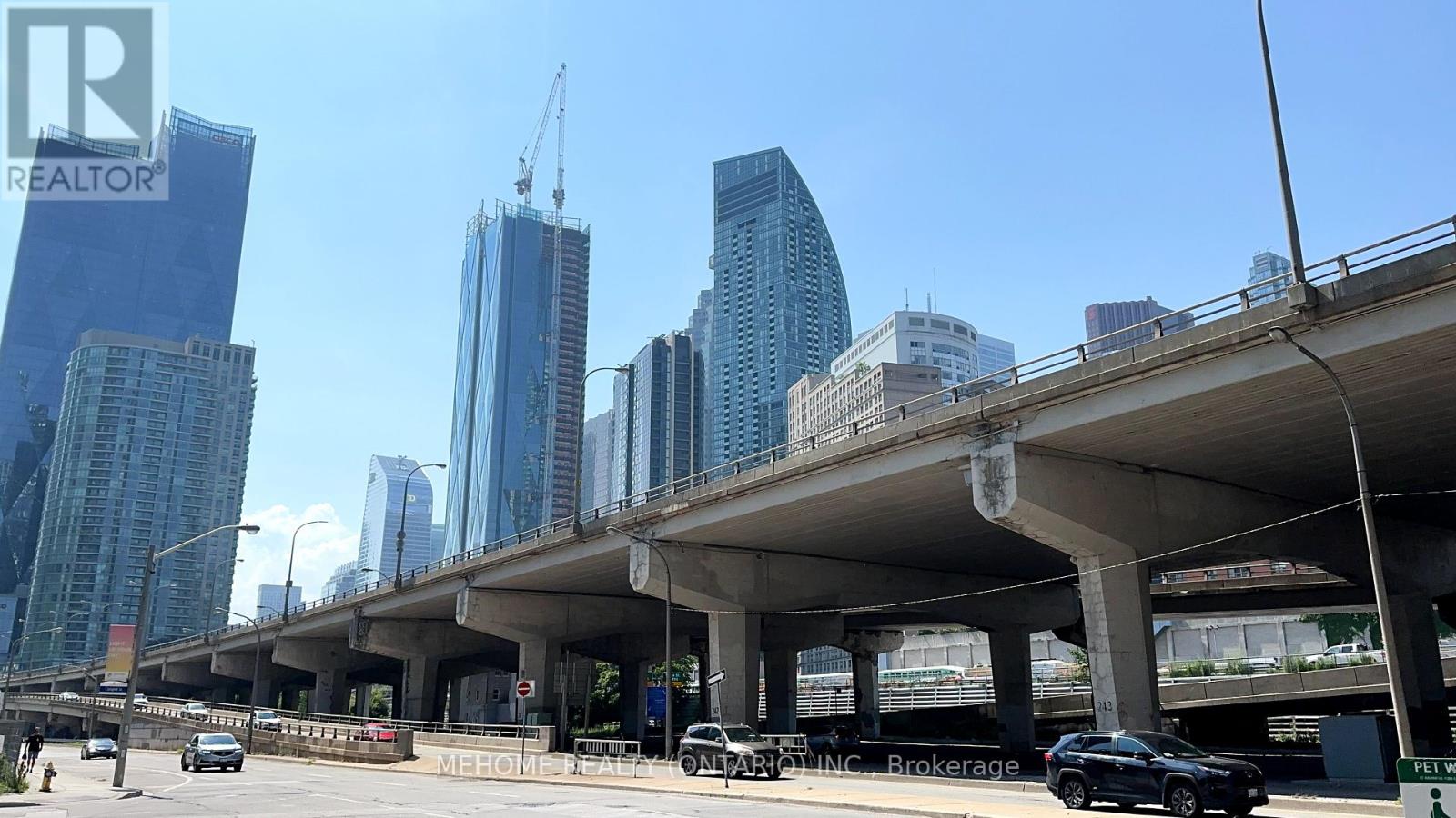 6210 - 55 Cooper Street S, Toronto (Waterfront Communities), Ontario  M5E 0G1 - Photo 42 - C12276788
