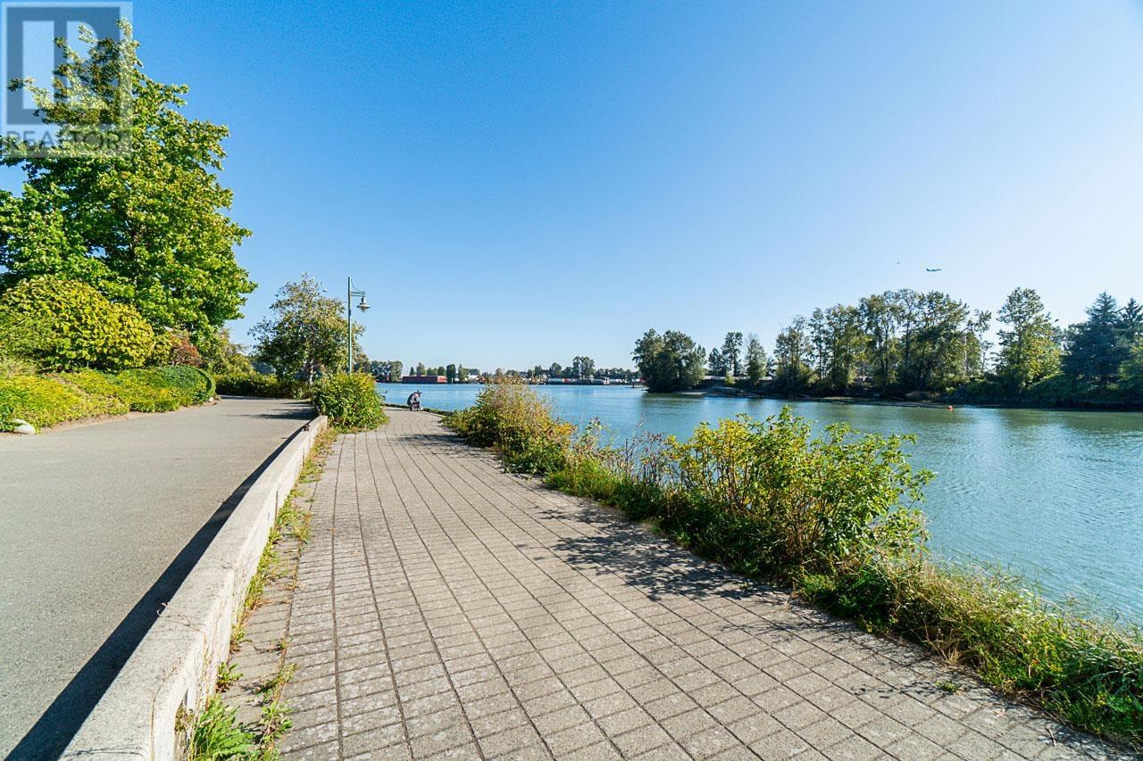 Listing Picture 31 of 31 : 310 1820 E KENT AVENUE SOUTH AVENUE, Vancouver / 溫哥華 - 魯藝地產 Yvonne Lu Group - MLS Medallion Club Member