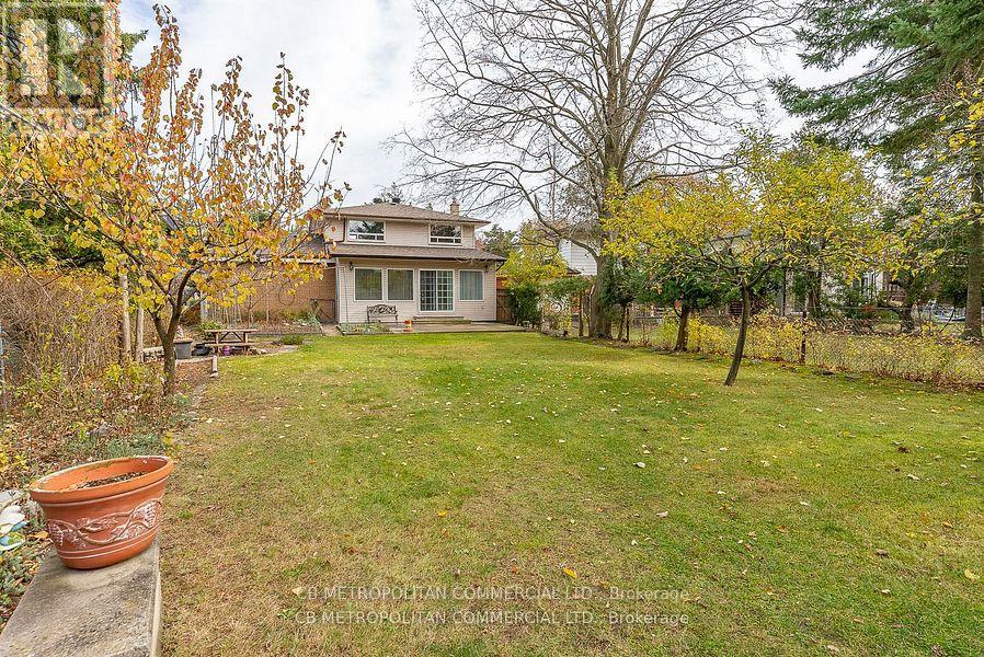40 Conlins Road, Toronto (Highland Creek), Ontario  M1C 1C3 - Photo 14 - E12276674