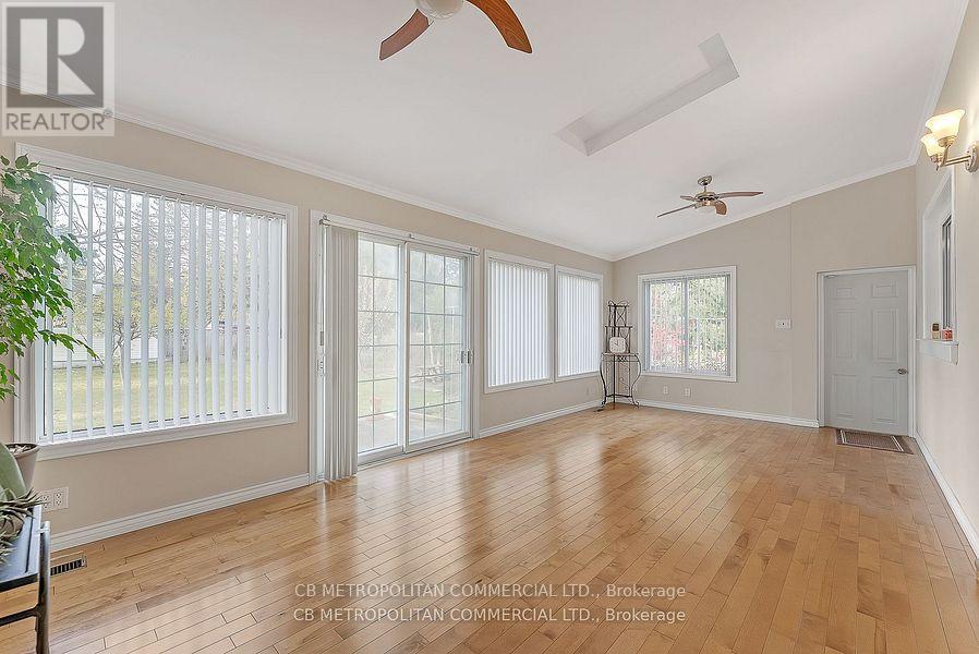 40 Conlins Road, Toronto (Highland Creek), Ontario  M1C 1C3 - Photo 29 - E12276674
