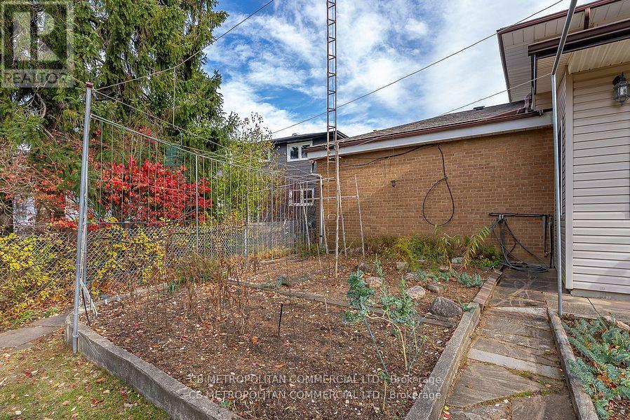 Property at 40 CONLINS ROAD image 5