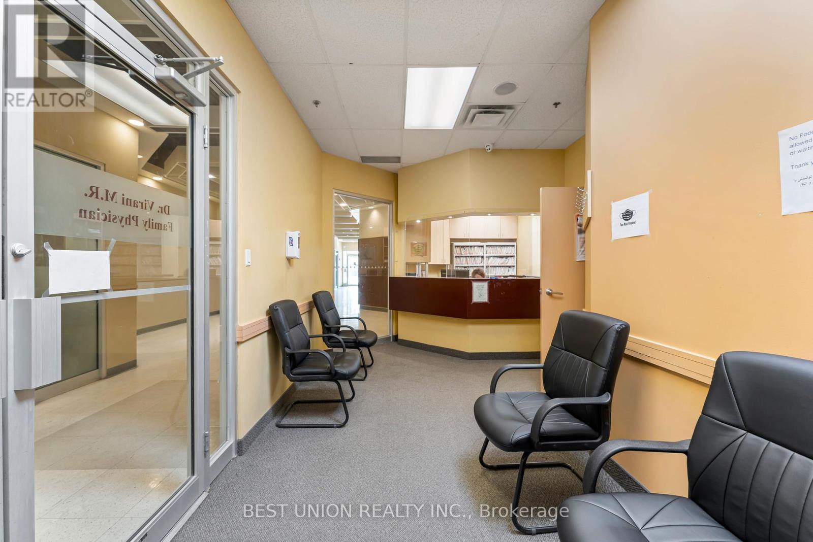 112 - 7155 Woodbine Avenue, Markham, Ontario  L3R 1A3 - Photo 5 - N12276655