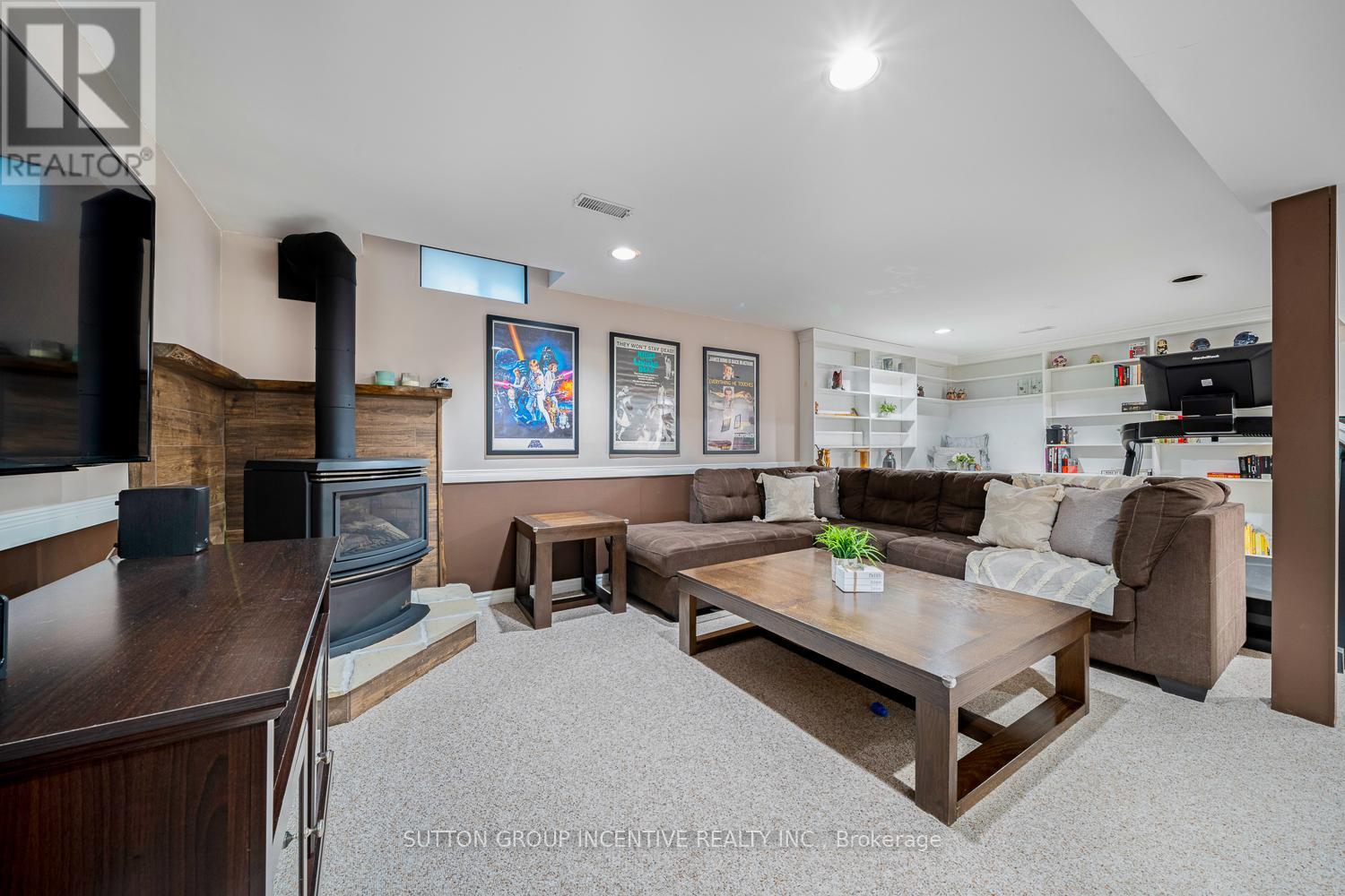 18 Heritage Road, Innisfil (Cookstown), Ontario  L0L 1L0 - Photo 36 - N12276687