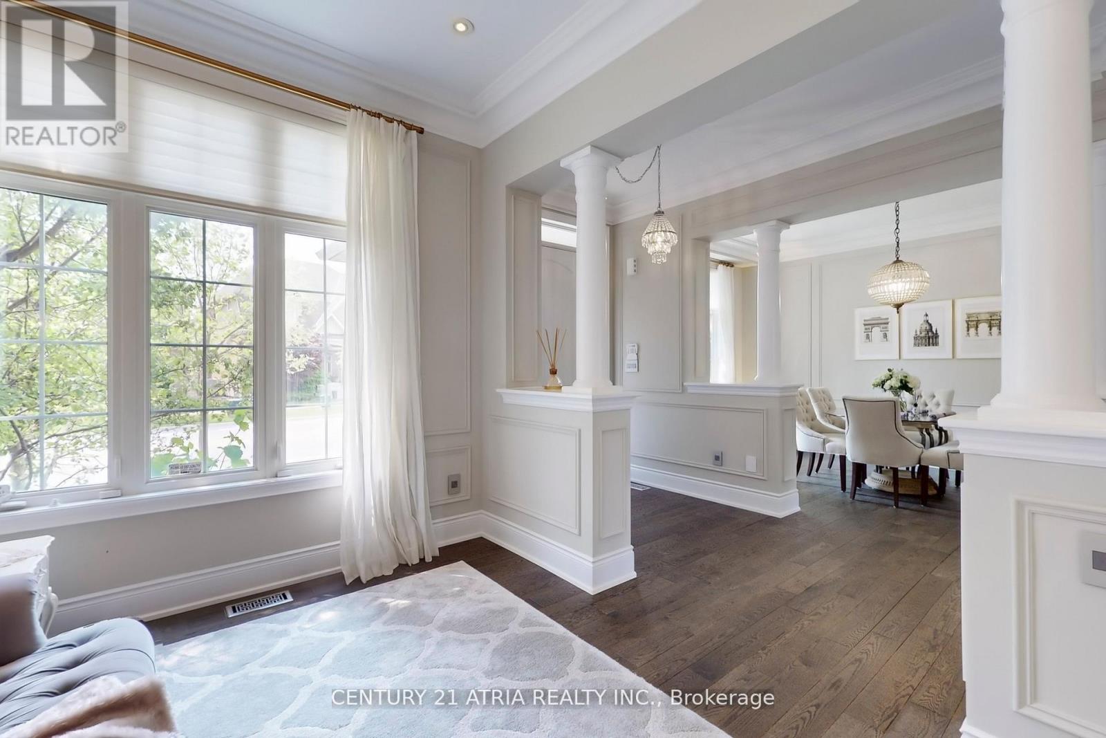 Property at 262 ANGUS GLEN BOULEVARD image 5