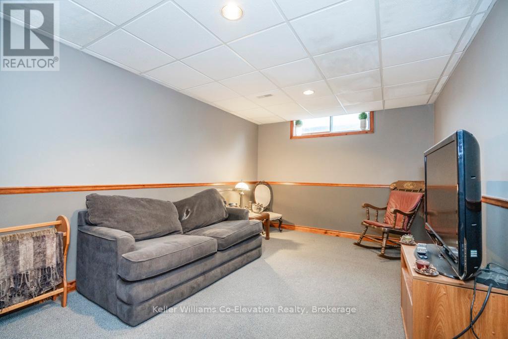 4060 10th Side Road, Bradford West Gwillimbury, Ontario  L3Z 3V2 - Photo 19 - N12276818