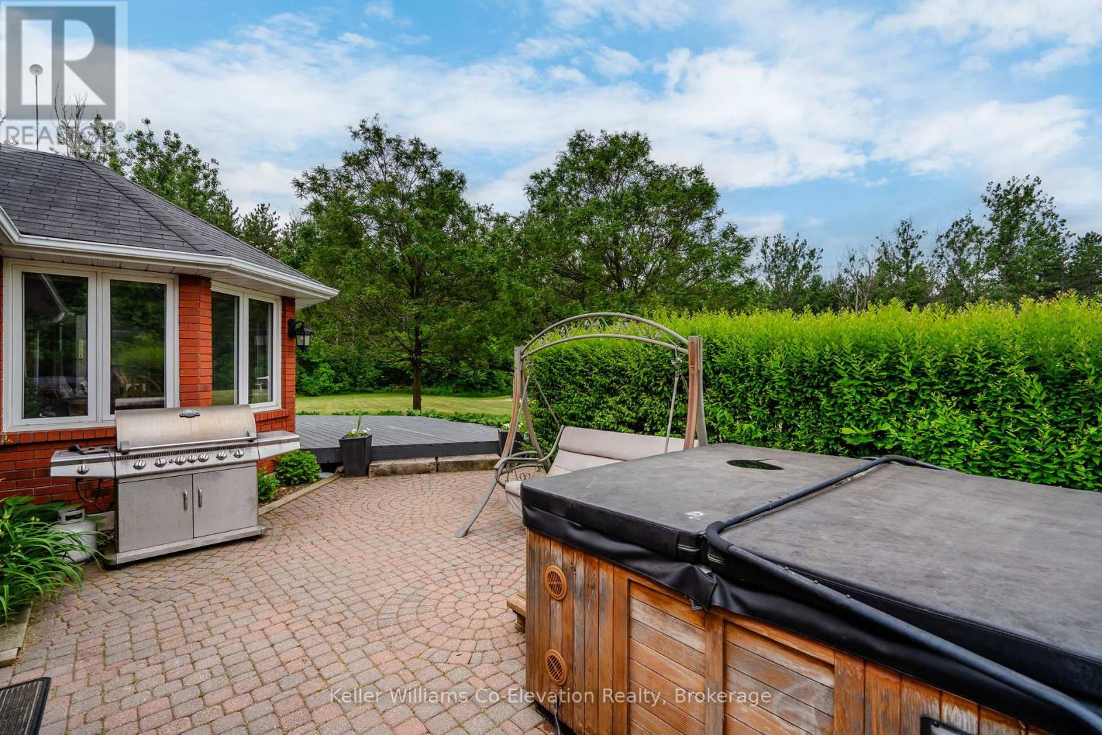 4060 10th Side Road, Bradford West Gwillimbury, Ontario  L3Z 3V2 - Photo 27 - N12276818