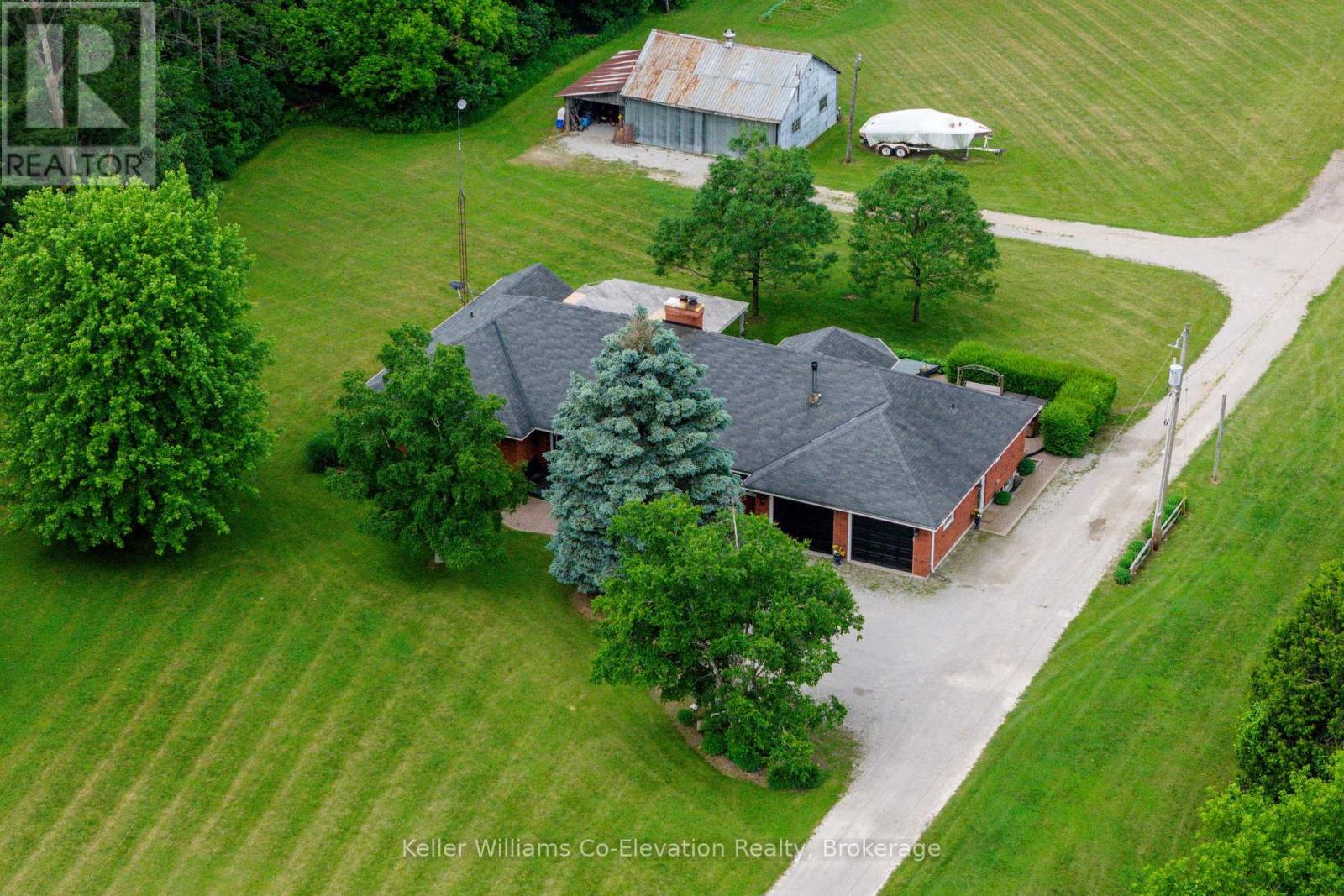 Property at 4060 10TH SIDE ROAD image 3