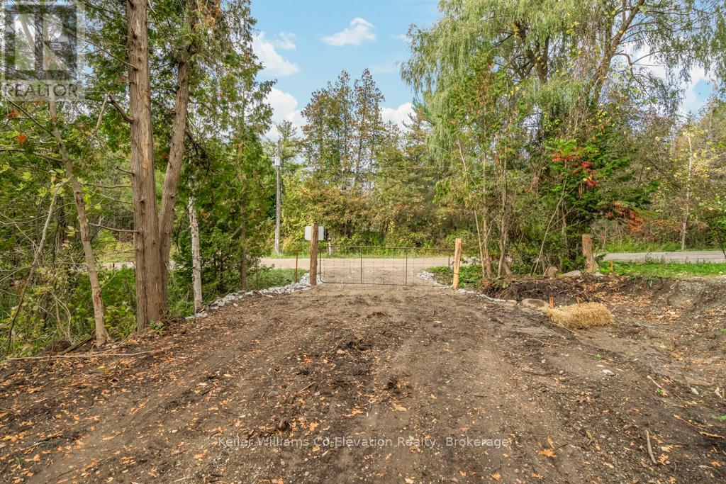 4060 10th Side Road, Bradford West Gwillimbury, Ontario  L3Z 3V2 - Photo 35 - N12276818