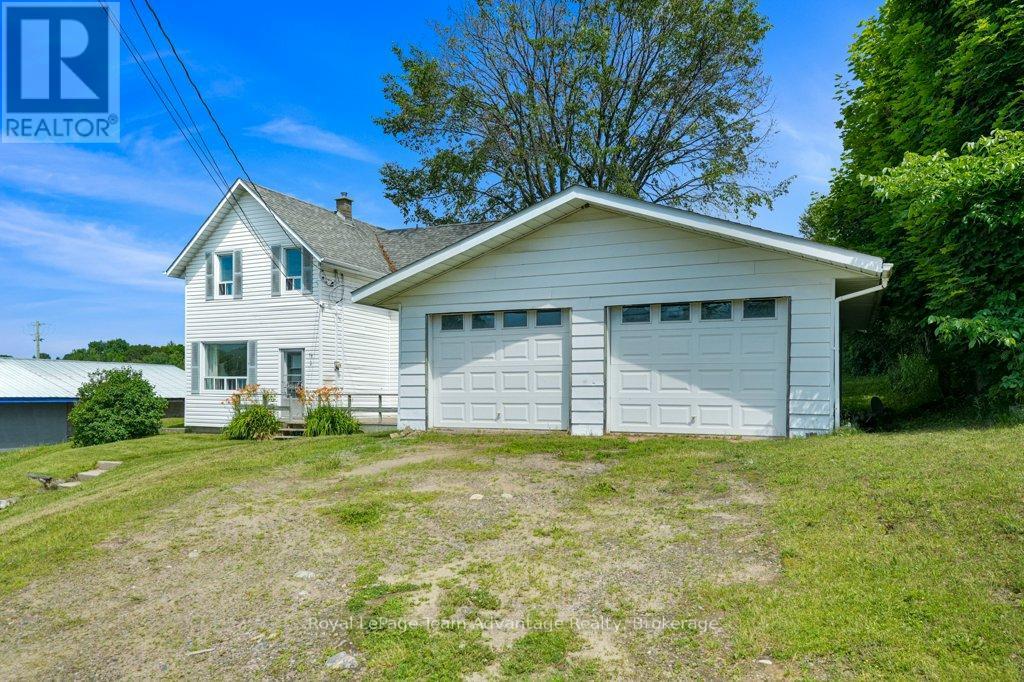 76 Bowes Street, Parry Sound, Ontario  P2A 2L7 - Photo 10 - X12276806
