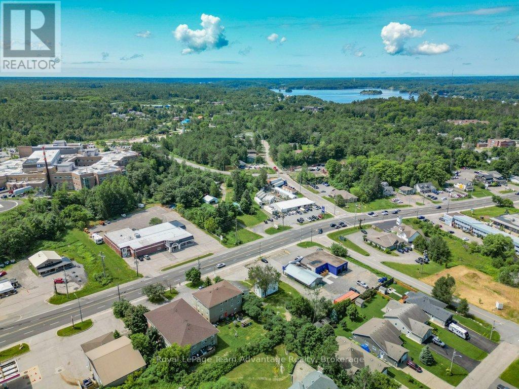 76 Bowes Street, Parry Sound, Ontario  P2A 2L7 - Photo 8 - X12276806