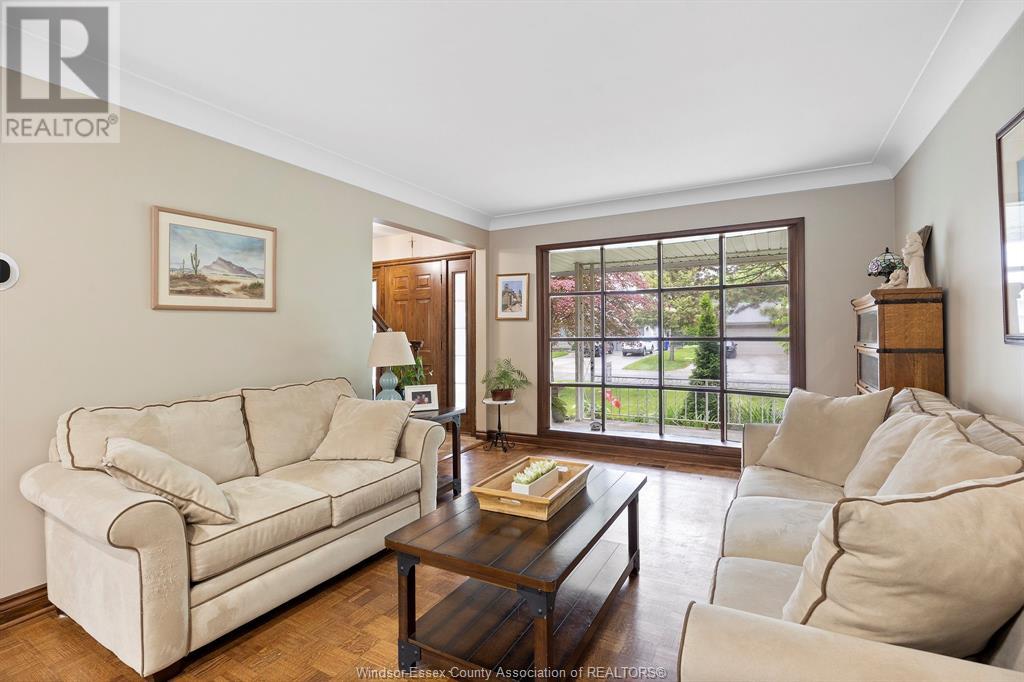 Property at 2475 CURRY image 4