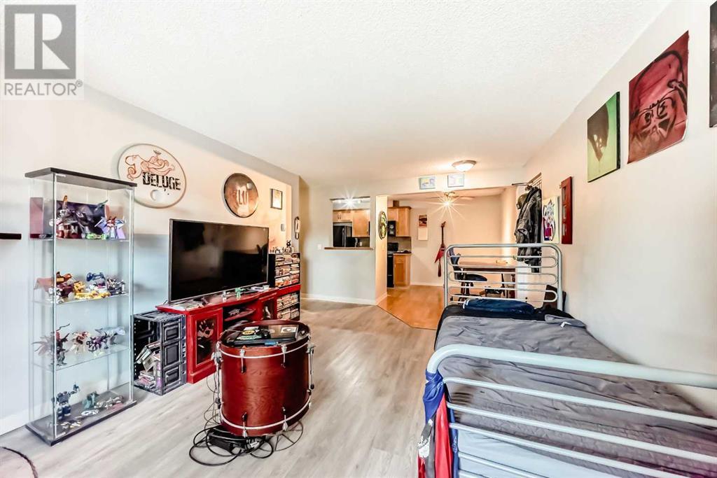 Property at 4305, 13045 6 Street SW image 2