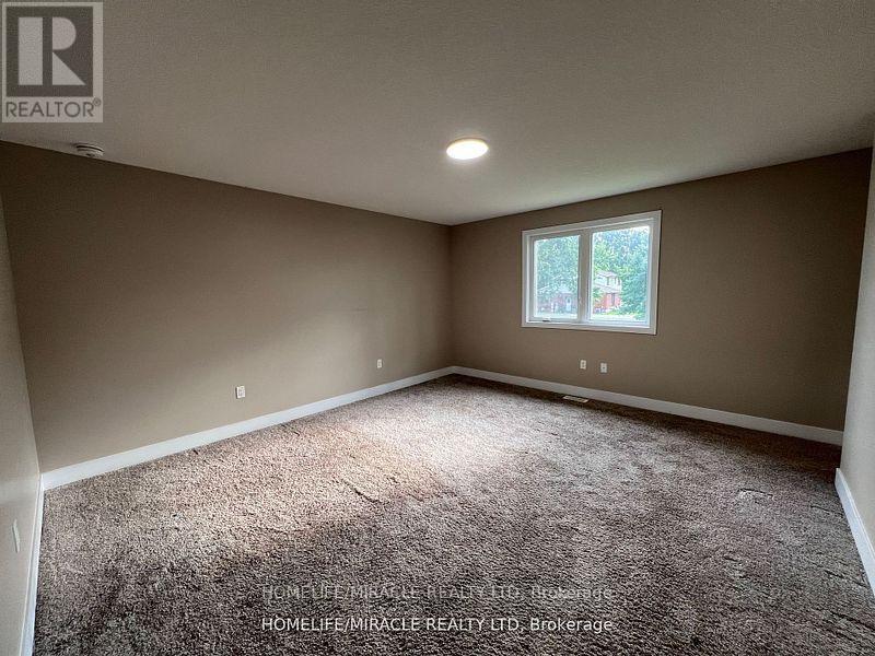 151 Agnes Street, Thames Centre, Ontario  N0M 2P0 - Photo 15 - X12276682