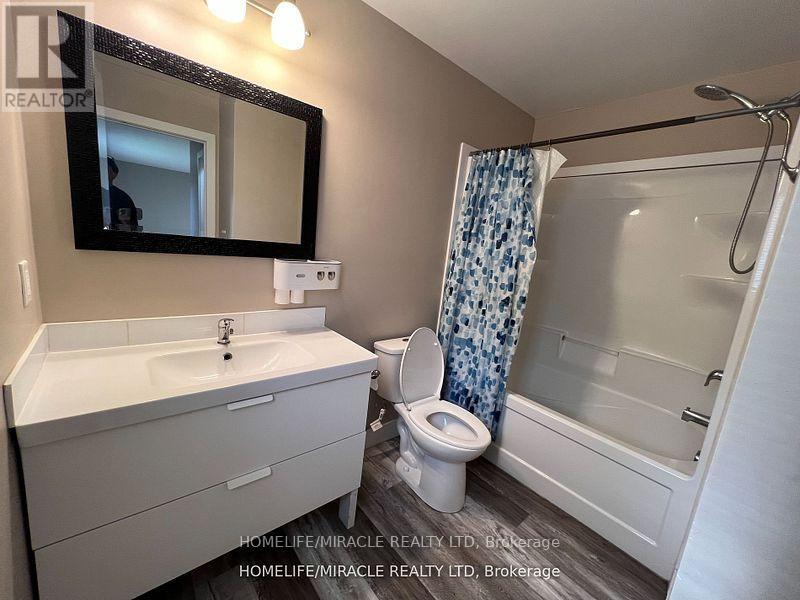 151 Agnes Street, Thames Centre, Ontario  N0M 2P0 - Photo 17 - X12276682