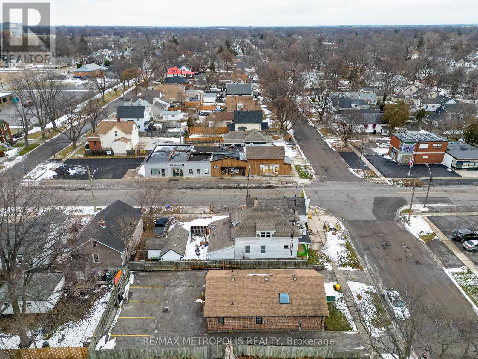 140 Cameron Street, Sarnia, Ontario  N7T 4V8 - Photo 26 - X12276732