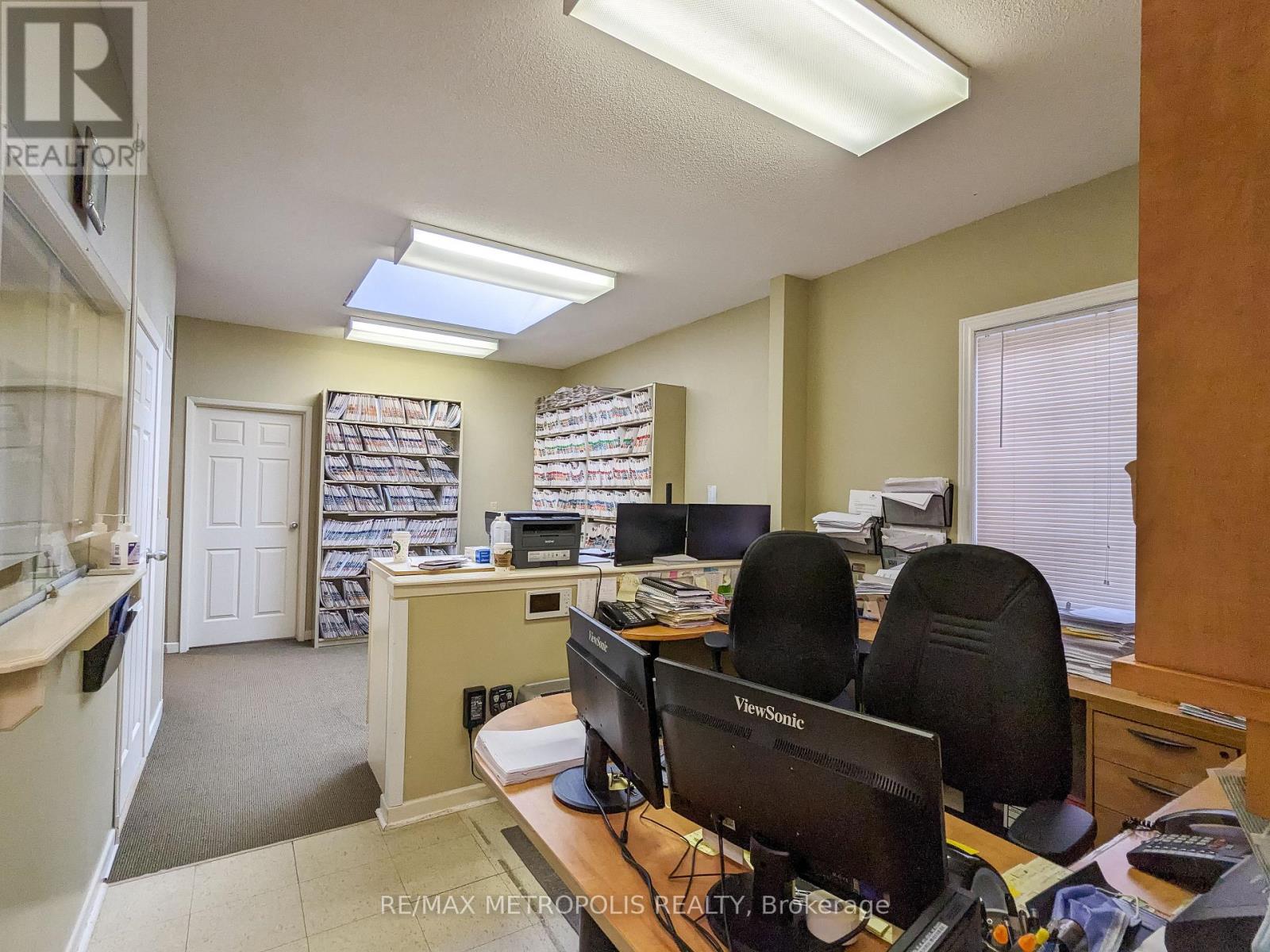 140 Cameron Street, Sarnia, Ontario  N7T 4V8 - Photo 7 - X12276732